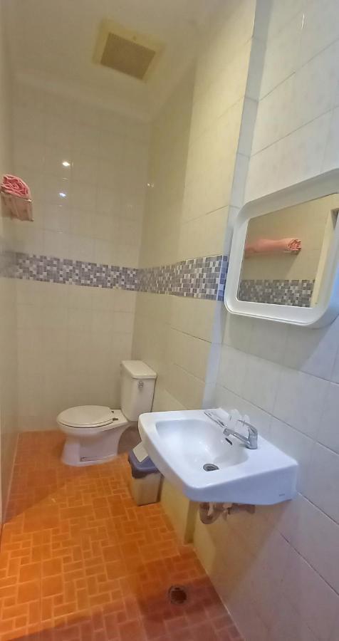 Hotel Aruni Ancol Yakarta Exterior foto