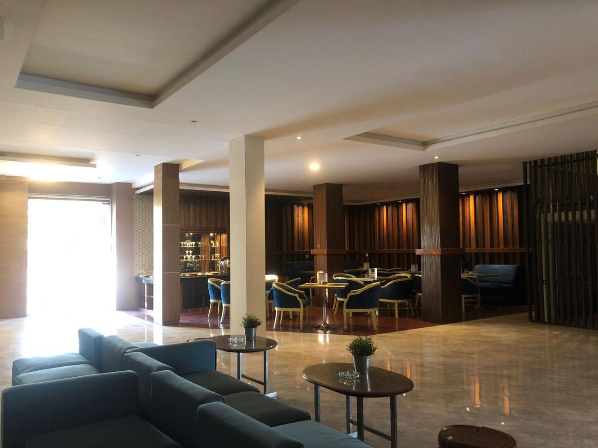 Hotel Aruni Ancol Yakarta Exterior foto