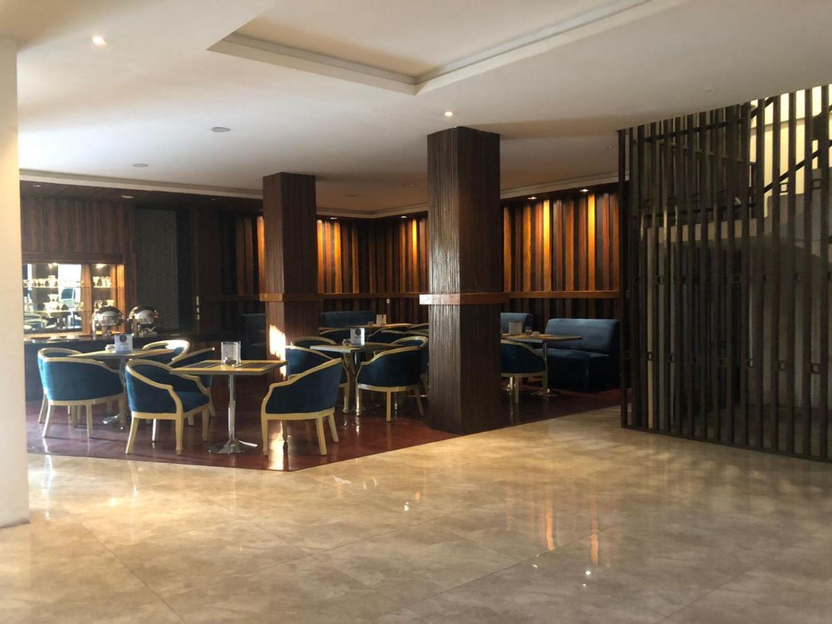 Hotel Aruni Ancol Yakarta Exterior foto